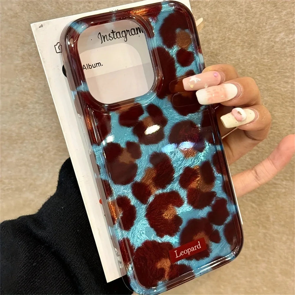 Leopard Print Soft Phone Case for iPhone – Fashion Smudge Pattern Protective Cover (iPhone 17 / 16 / 15 / 14 / 13 / 12 / 11 / X / XR / XS / 7 / 8 Plus)
